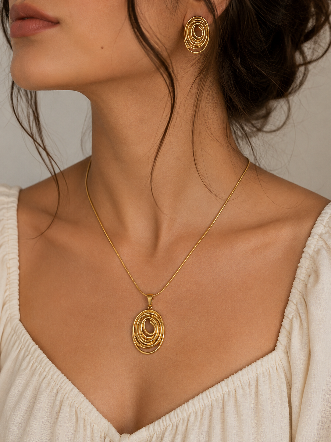 Parure Collier & Boucles d’Oreilles – Motif Spirale